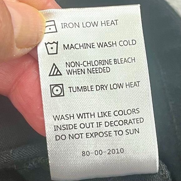 Weintee Black Pull-on Capri Cropped Pants XXL Plus - Picture 7 of 8